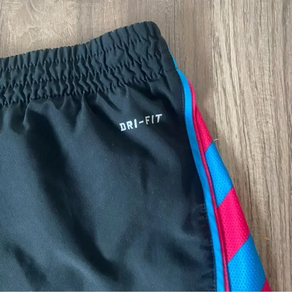 Nike Women's Black and Pink Athletic Shorts - Picture 9 of 12